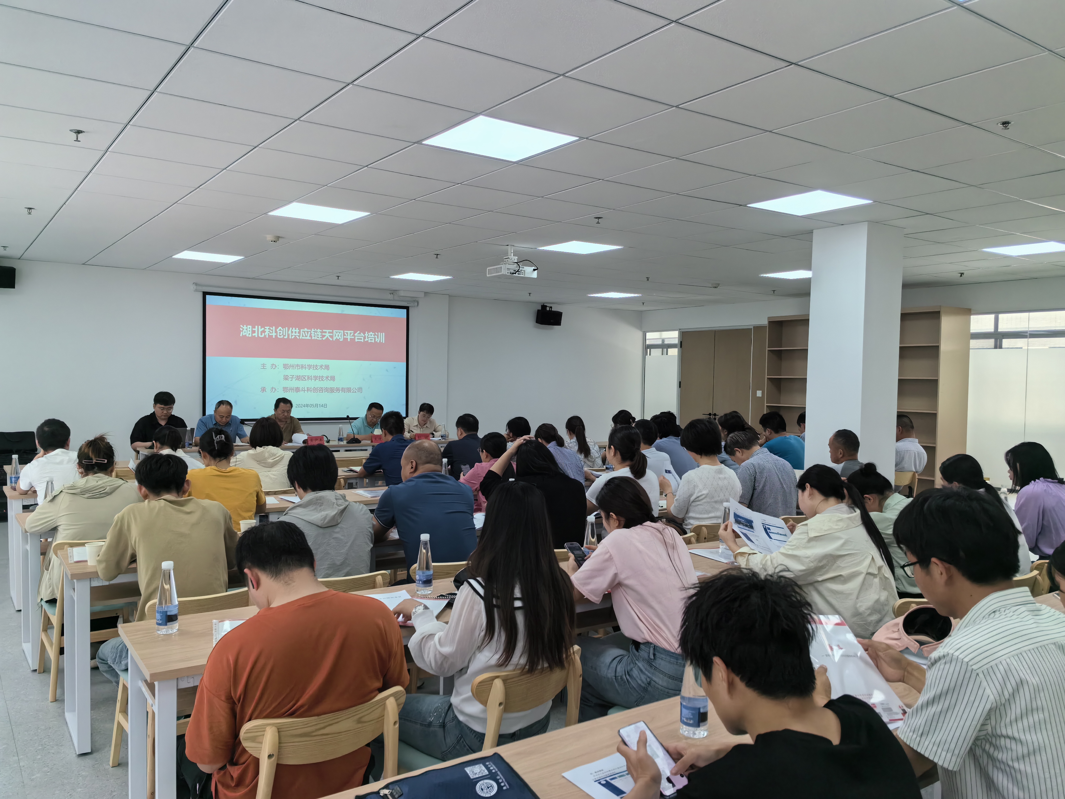 317465d9e77edcfa4f700d285b93563 317465d9e77edcfa4f700d285b93563